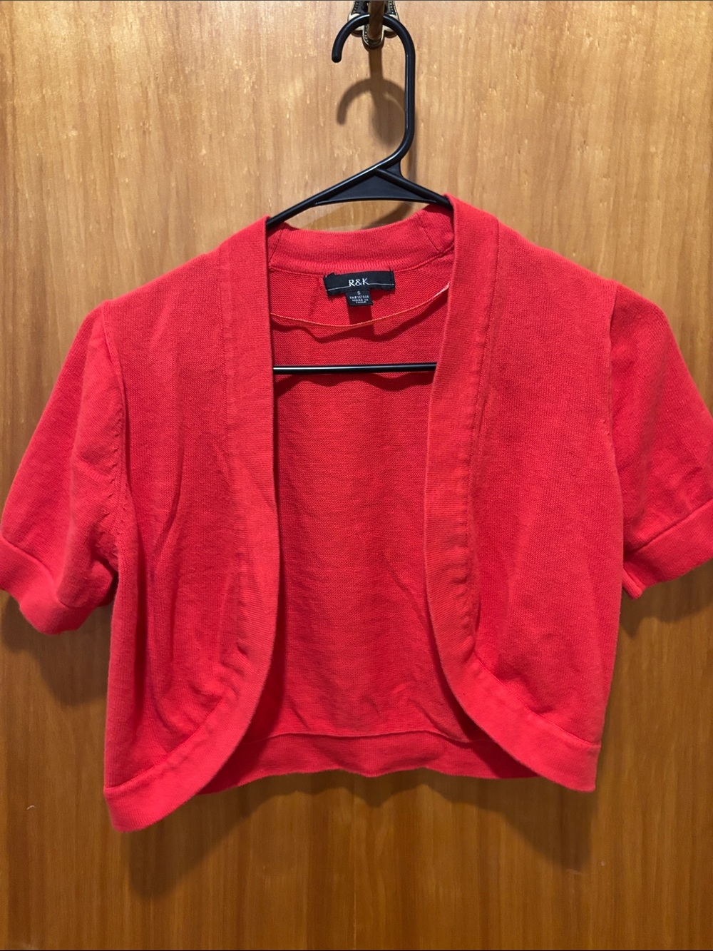 ⭐ 3 for $15 R&K Red Short-Sleeve Cropped Bolero Cardigan